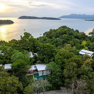 ambong-pool-villas.tophotelslangkawi.com/